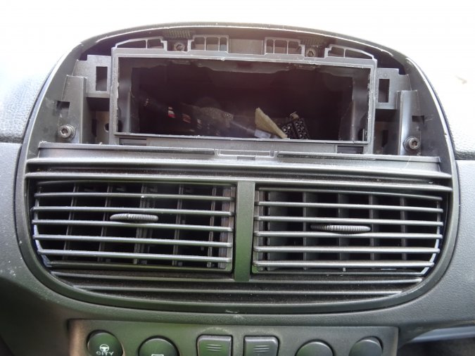 SREDNJA VENTILACIJA 735361116