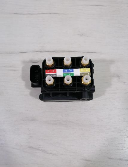 amortizer zdnjeg vazdusnog vesanja mercedes ml w164 1643202731