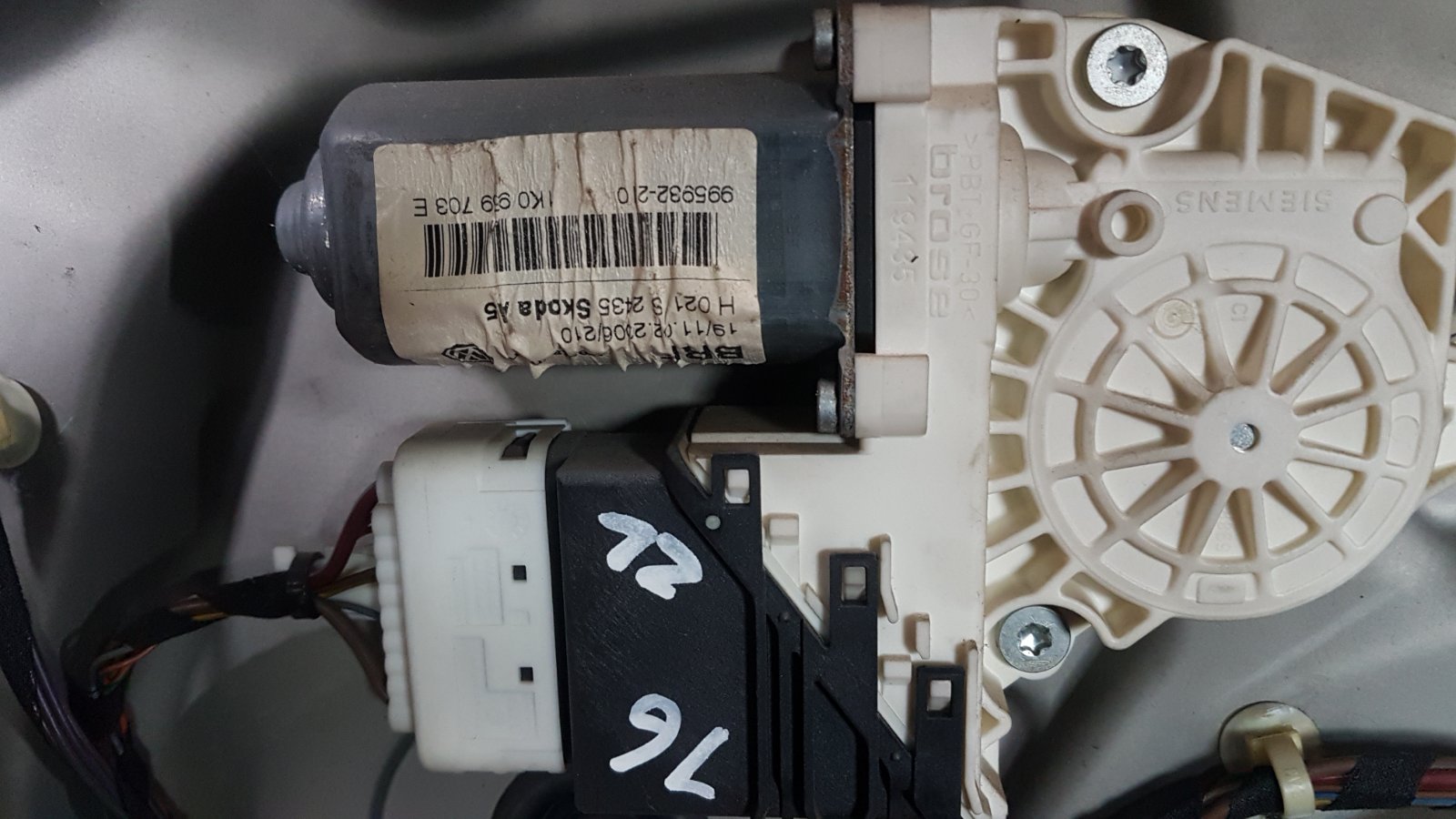 ŠKODA OCTAVIA A5  motor podizača ZL stakla 1K0959703EL02