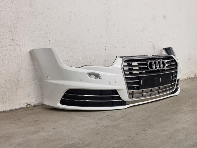 Audi A7 / 4G8 / 2014-2018 / Prednji branik / ORIGINAL 4G8807437S