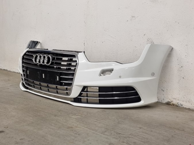 Audi A7 / 4G8 / 2014-2018 / Prednji branik / ORIGINAL 4G8807437S