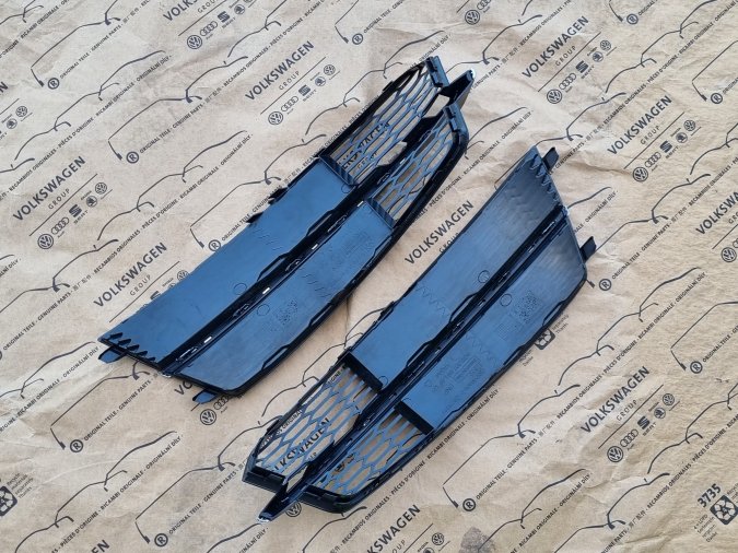 Audi A6 / S6 / C7 / 4G / 2014-2018 / S-Line / Resetke branika / ORIGINAL / NOVO 4G0807681AF  682AF