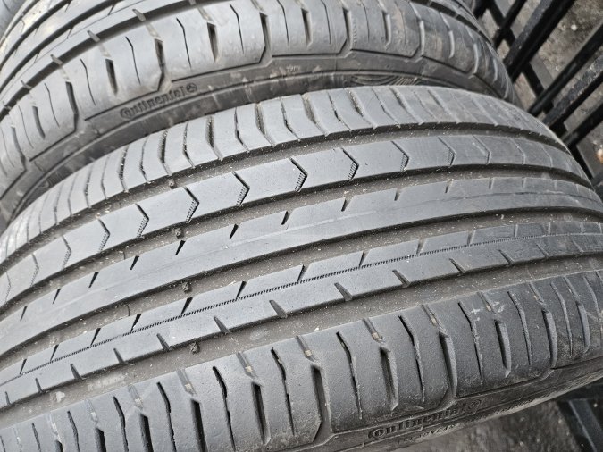 205/55 R16 Continental