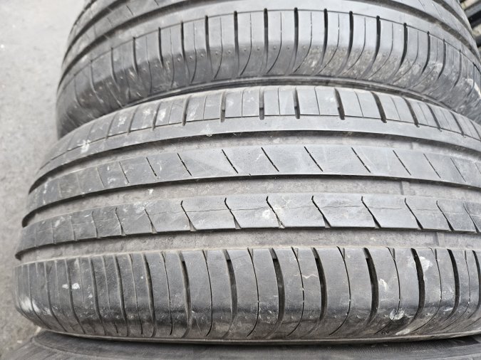 195/65 R15 Hankook
