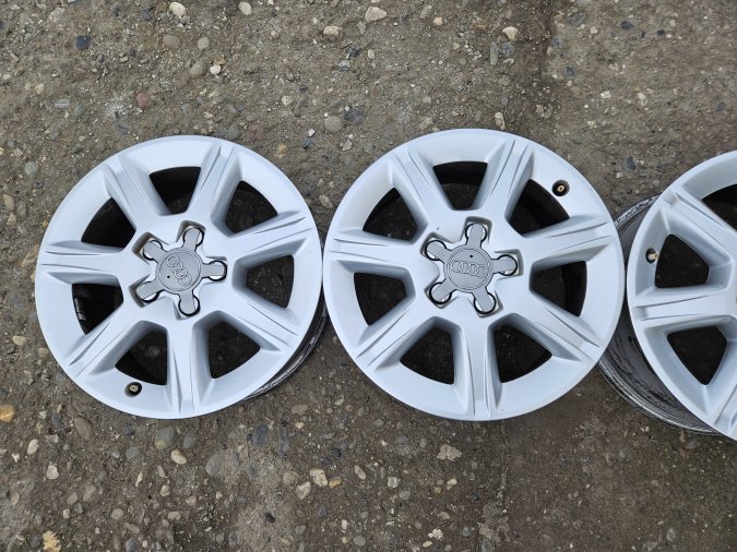 Aluminijumska felna 7J x R16 ET -40
