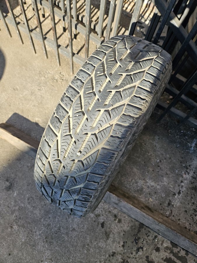 195/65 R15 Tigar