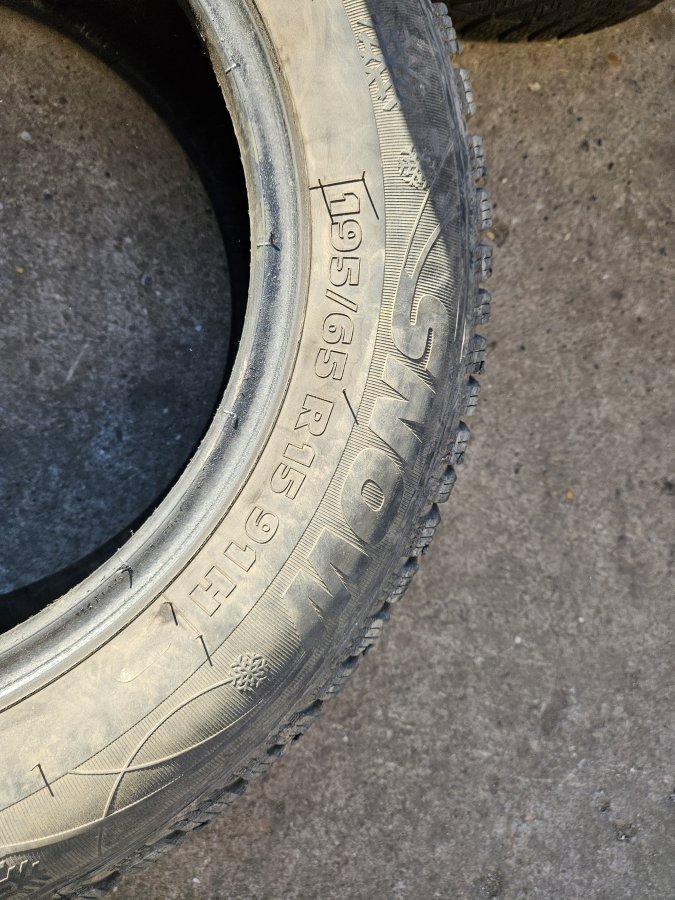 195/65 R15 Tigar