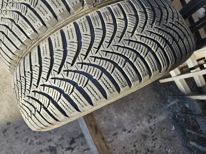 175/65 R14 Hankook