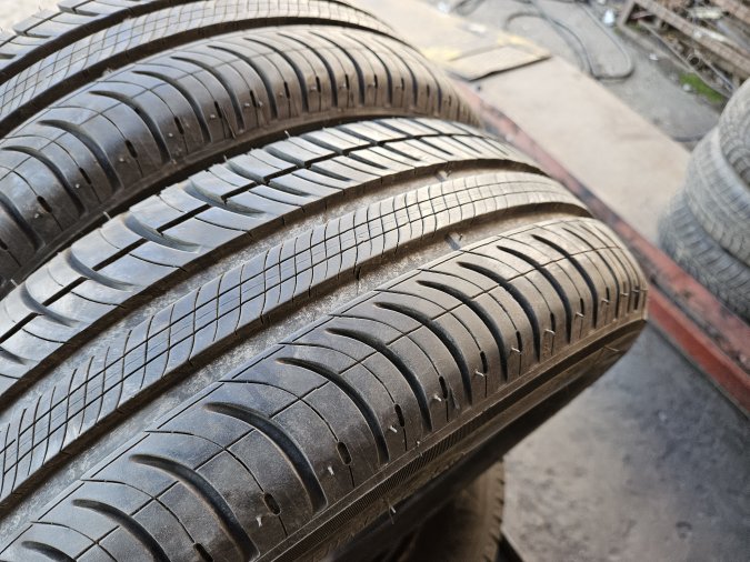 185/60 R14 Michelin