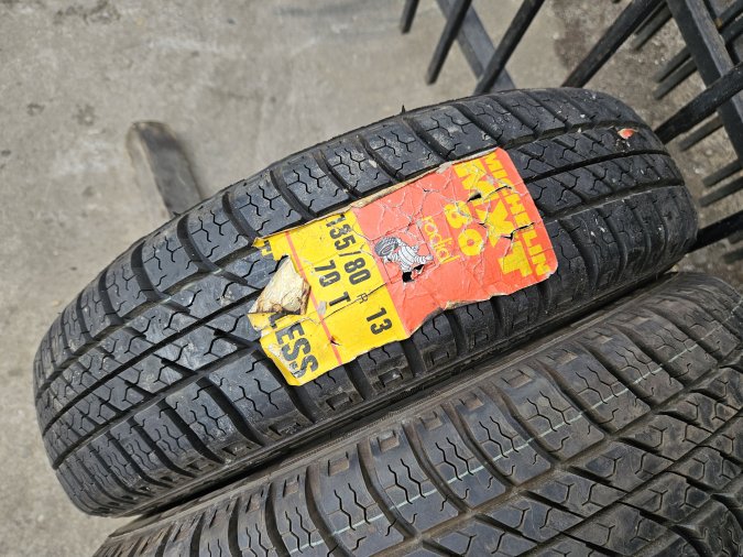 135/80 R13 Michelin