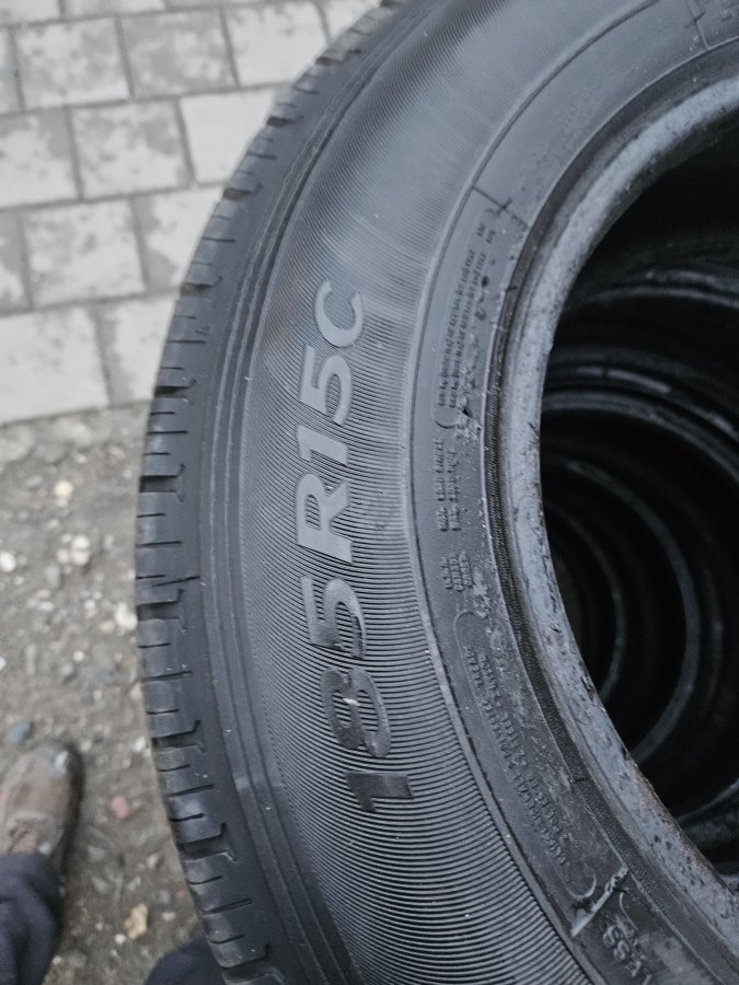185/80 R15 Sava