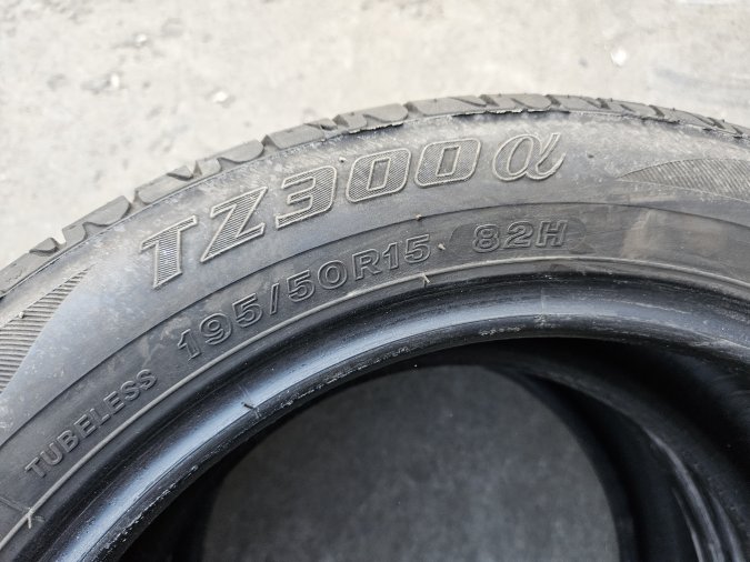 195/50 R15 Firestone