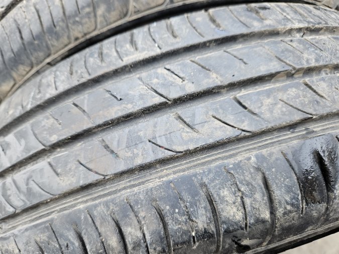 165/70 R14 Kumho Tire