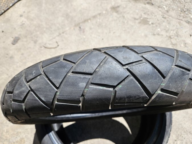 125/80 R19 Dunlop