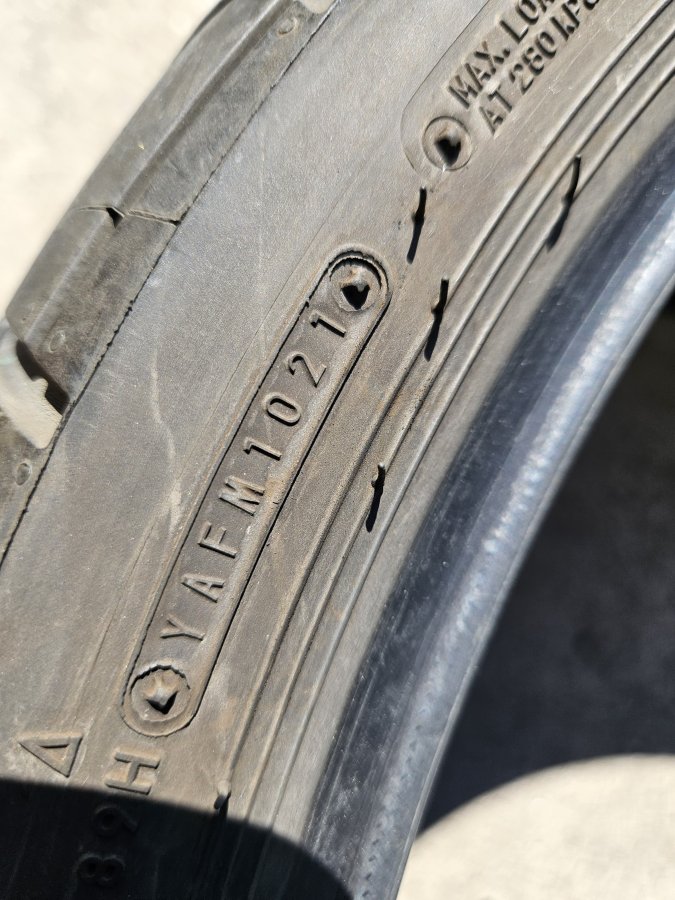 125/80 R19 Dunlop