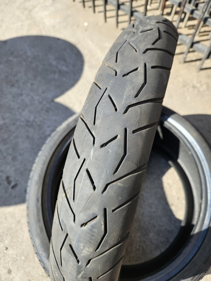 125/80 R21 Continental