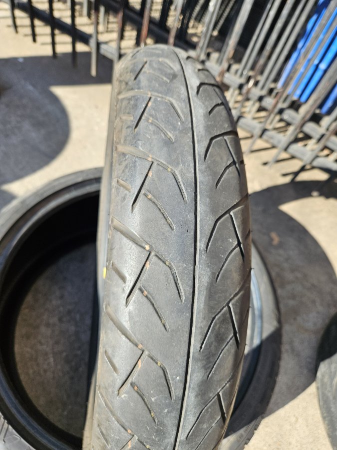 125/80 R18 Dunlop