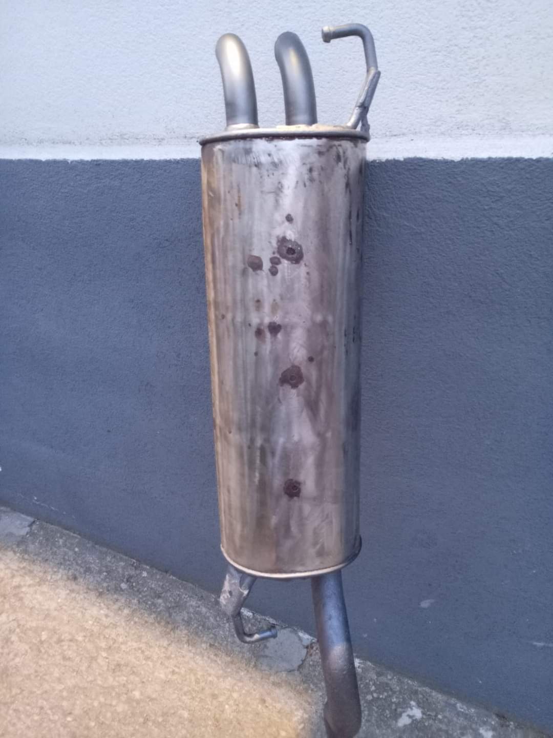 ZADNJI LONAC GOLF 4  1J0 119 C