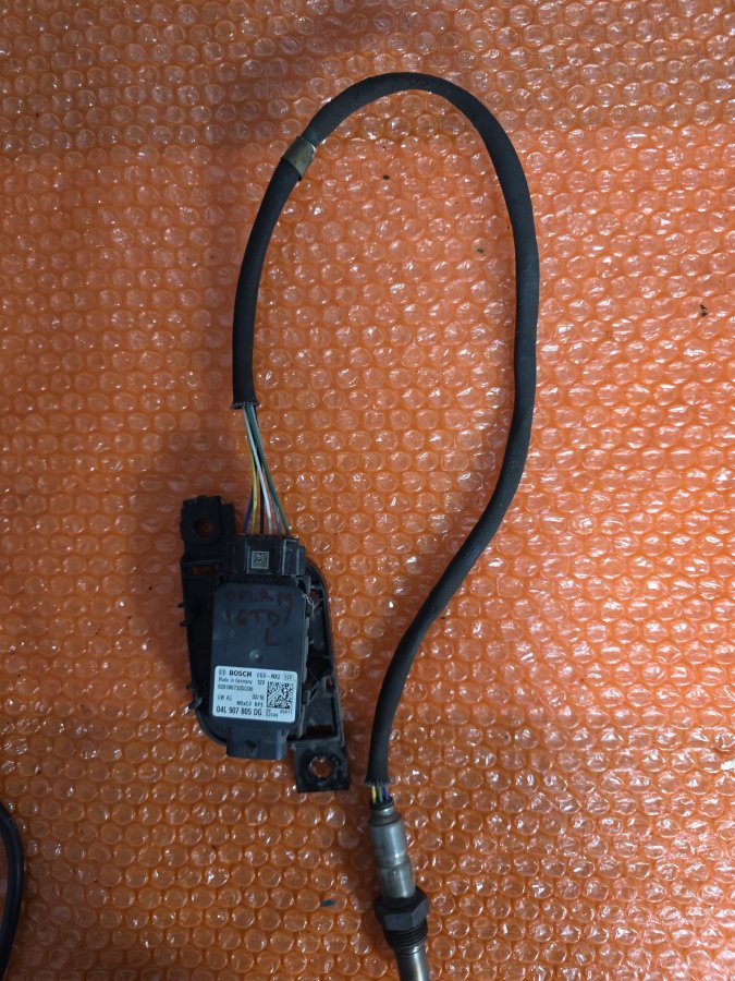 NOx Senzor VW / Škoda 1.6 TDI 04L907805DG (2018) 04L907805DG