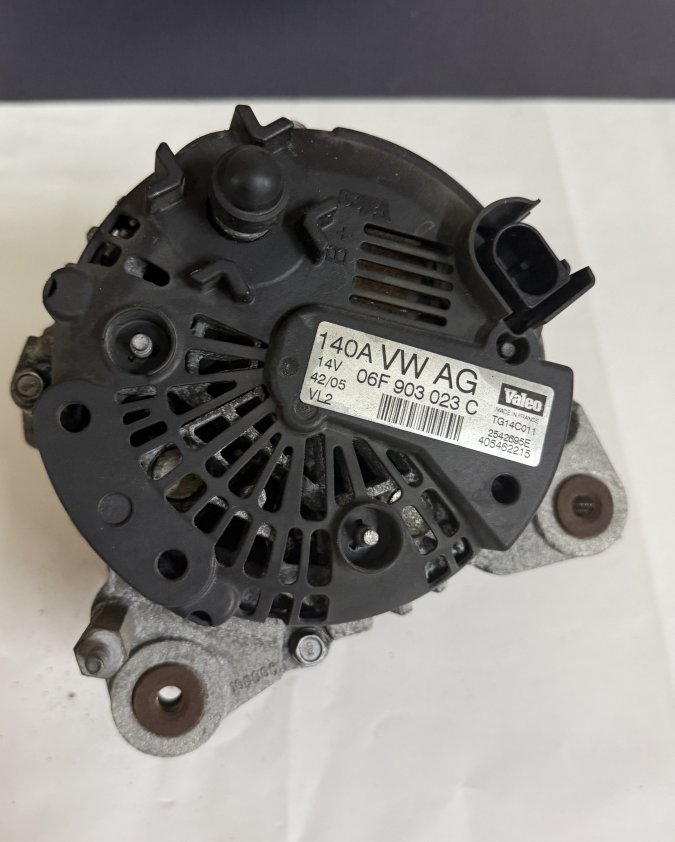 Alternator 06F903023C0